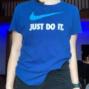 Nike tee shirt